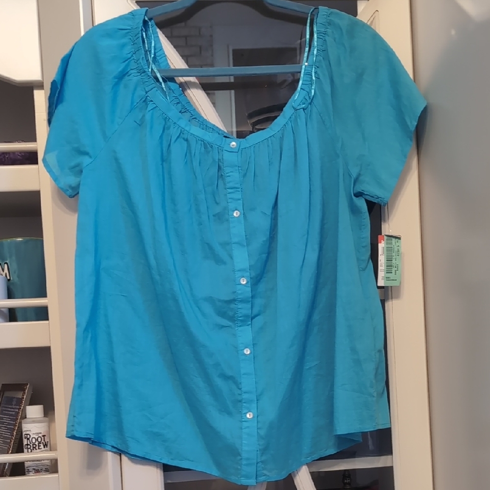 Attention Blue Short Sleeve Buttoned Blouse